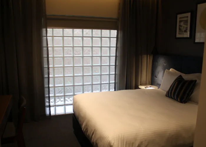 Mrs Banks Hotel Sydney