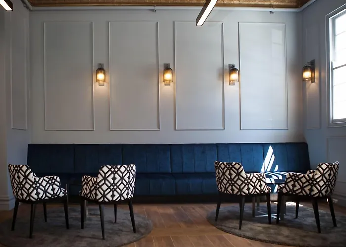 Mrs Banks Hotel Sydney